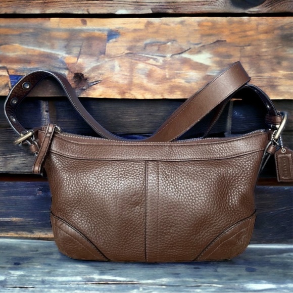 Coach Crossbody Bag Chocolate Brown Leather Adjustable Strap Pink Inside EUC - Picture 1 of 11